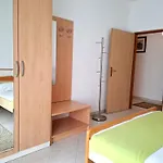 Apartments&rooms Kapela Malinska