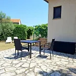 And Kapela Apartman Malinska