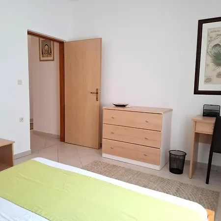 Lägenhet And Kapela *