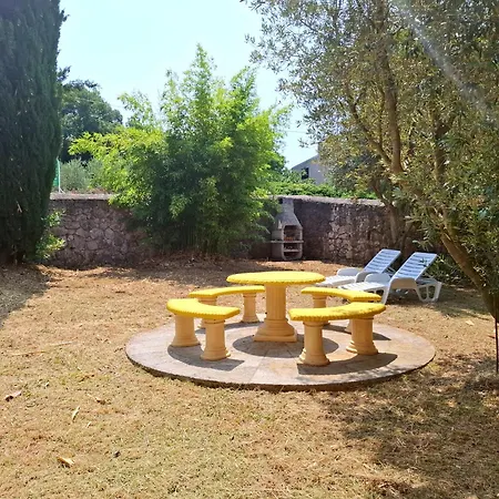 Lägenhet And Kapela *